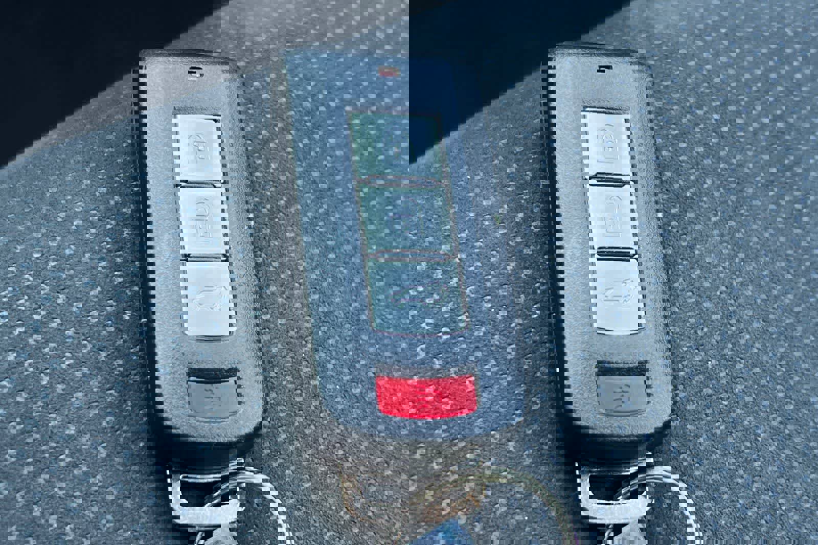 Used 2025 Mitsubishi Eclipse Cross SE image 28