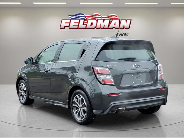 Used 2017 Chevrolet Sonic LT FWD image 3