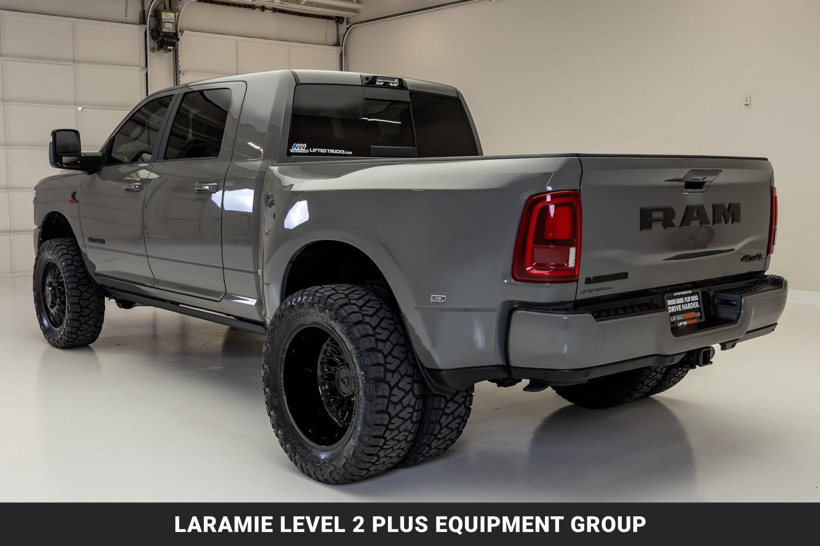 Used 2026 RAM 3500 Laramie AWD/4WD image 7