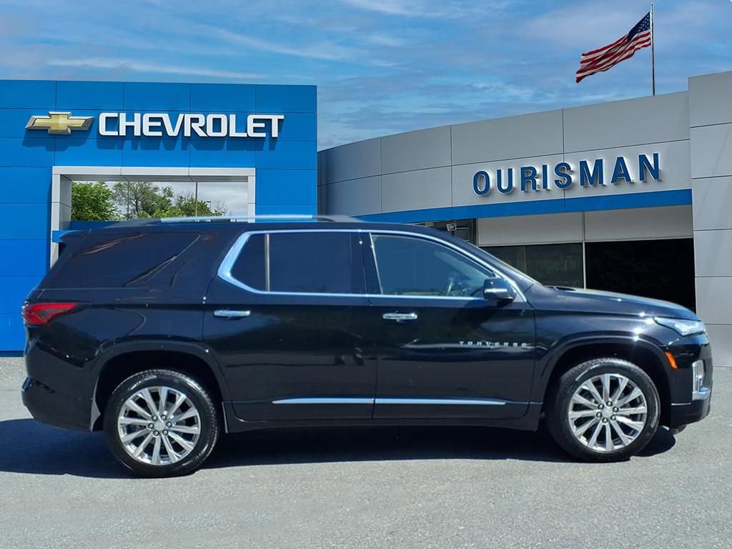 Used 2023 Chevrolet Traverse Premier AWD/4WD image 2