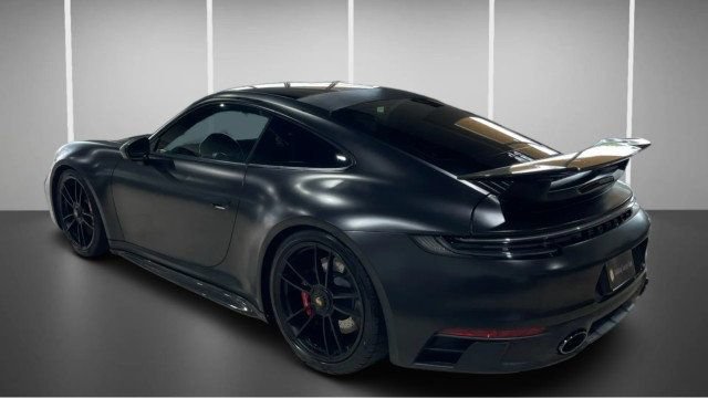 Used 2022 Porsche 911 Carrera 4 GTS AWD/4WD image 5