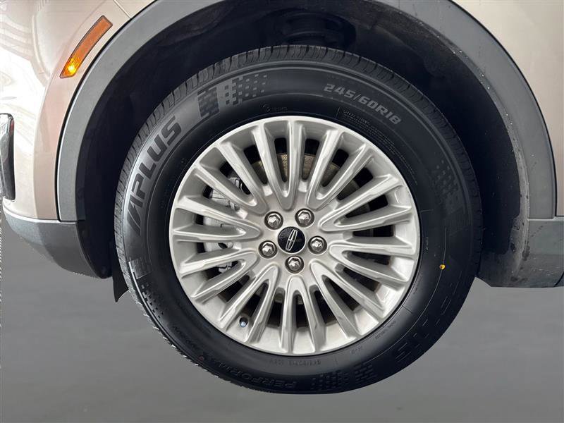 Used 2019 Lincoln Nautilus Premier image 20