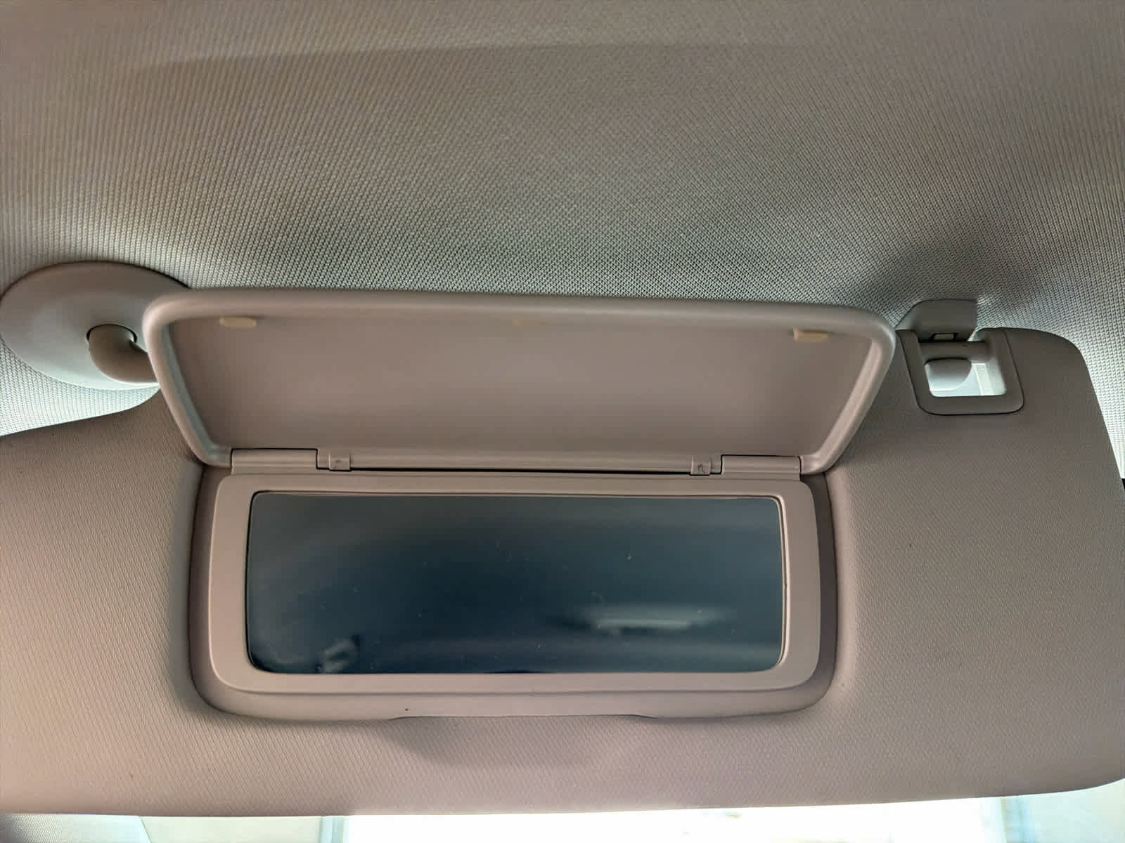 Used 2024 Chevrolet Trax LT image 52