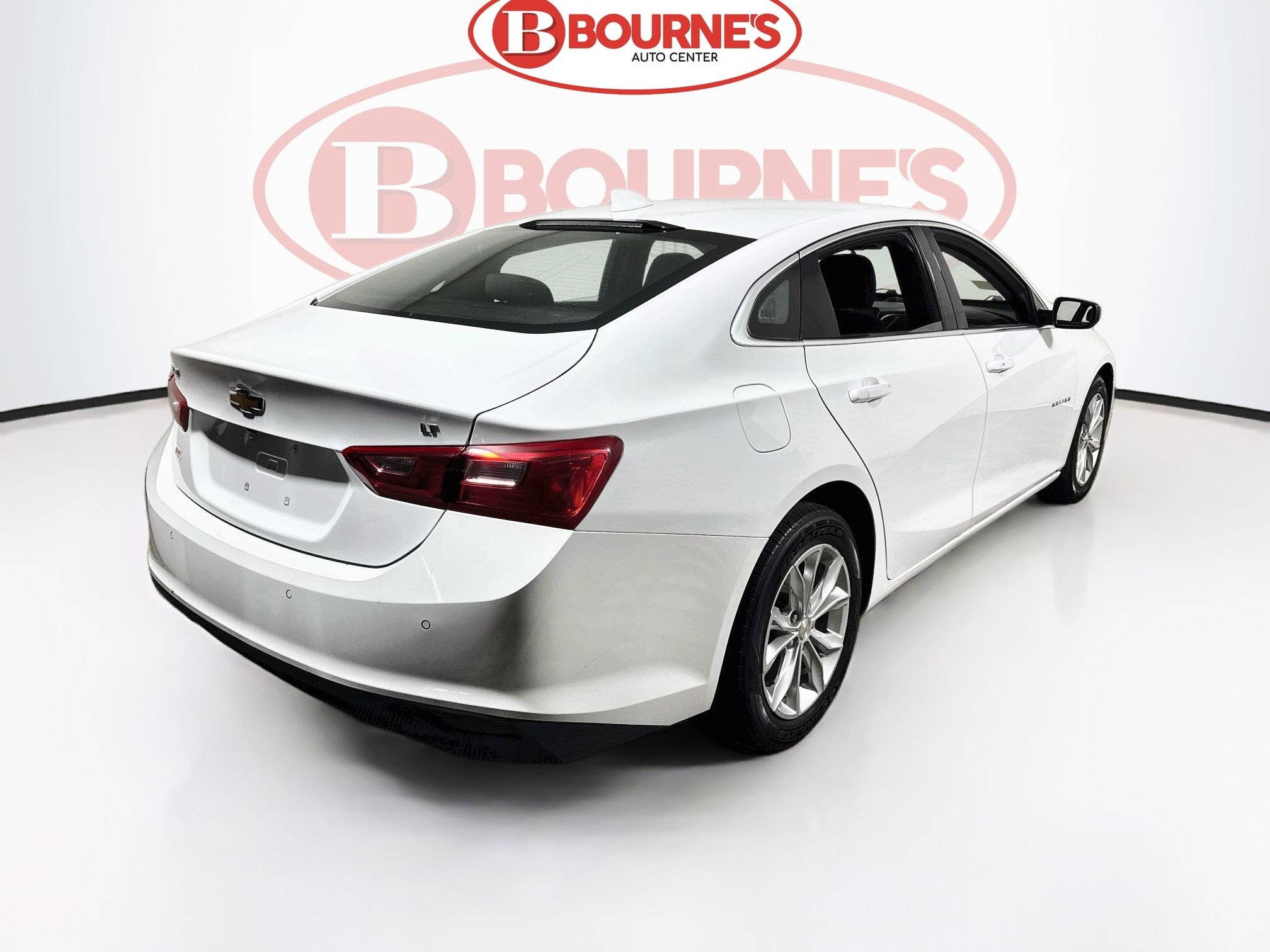 Used 2025 Chevrolet Malibu LT FWD image 10