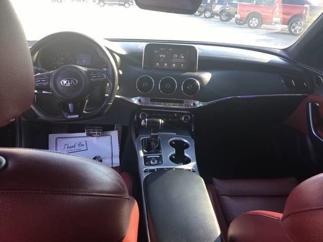Used 2020 Kia Stinger GT image 12