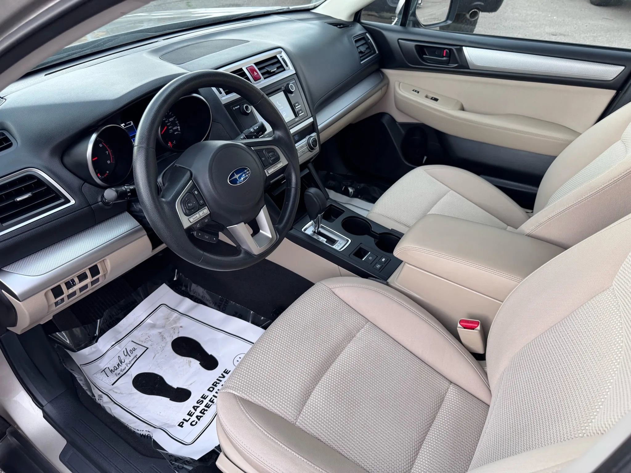 Used 2017 Subaru Outback 2.5i AWD/4WD image 38