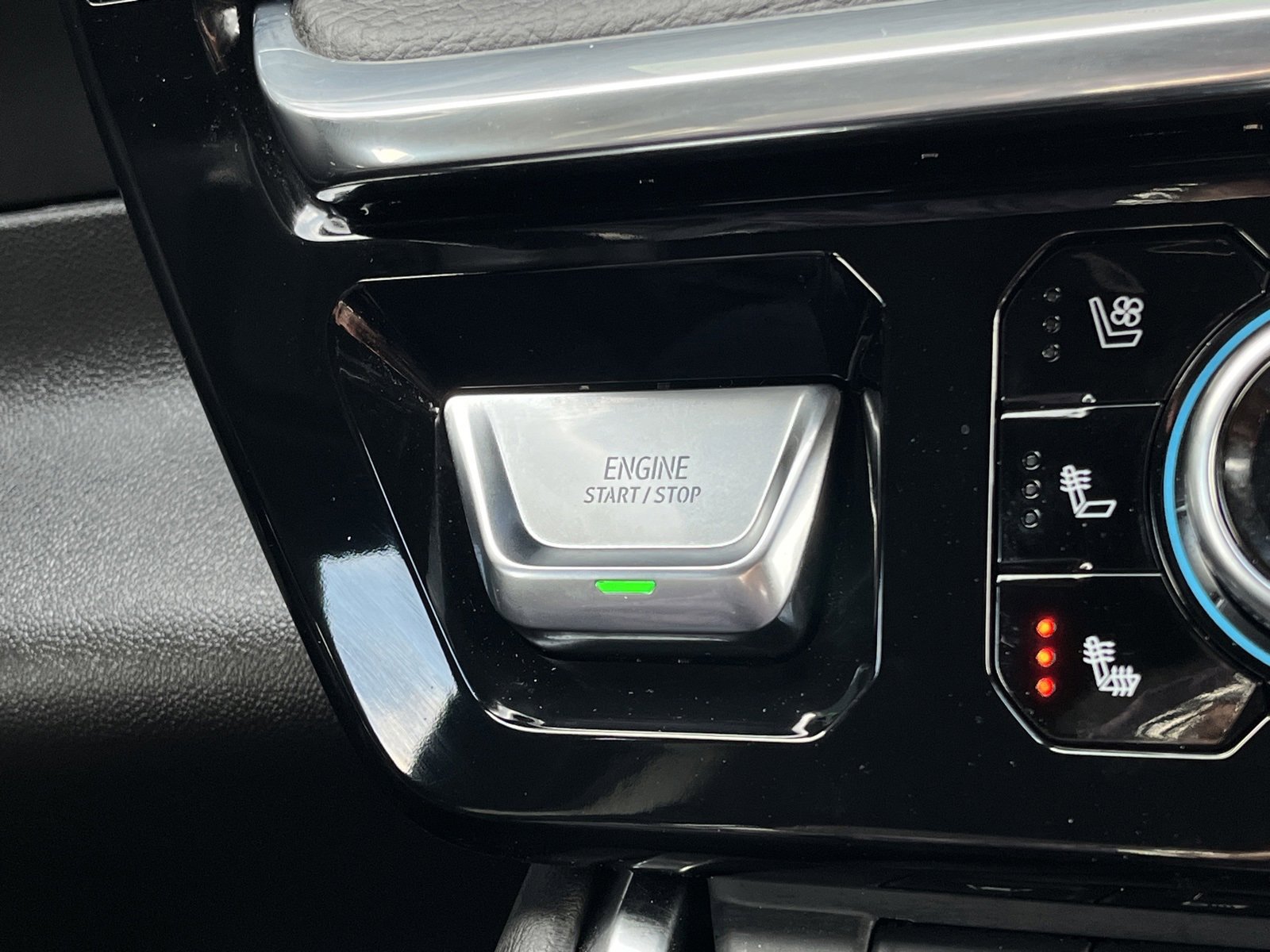 Used 2025 GMC Sierra 1500 Denali image 24