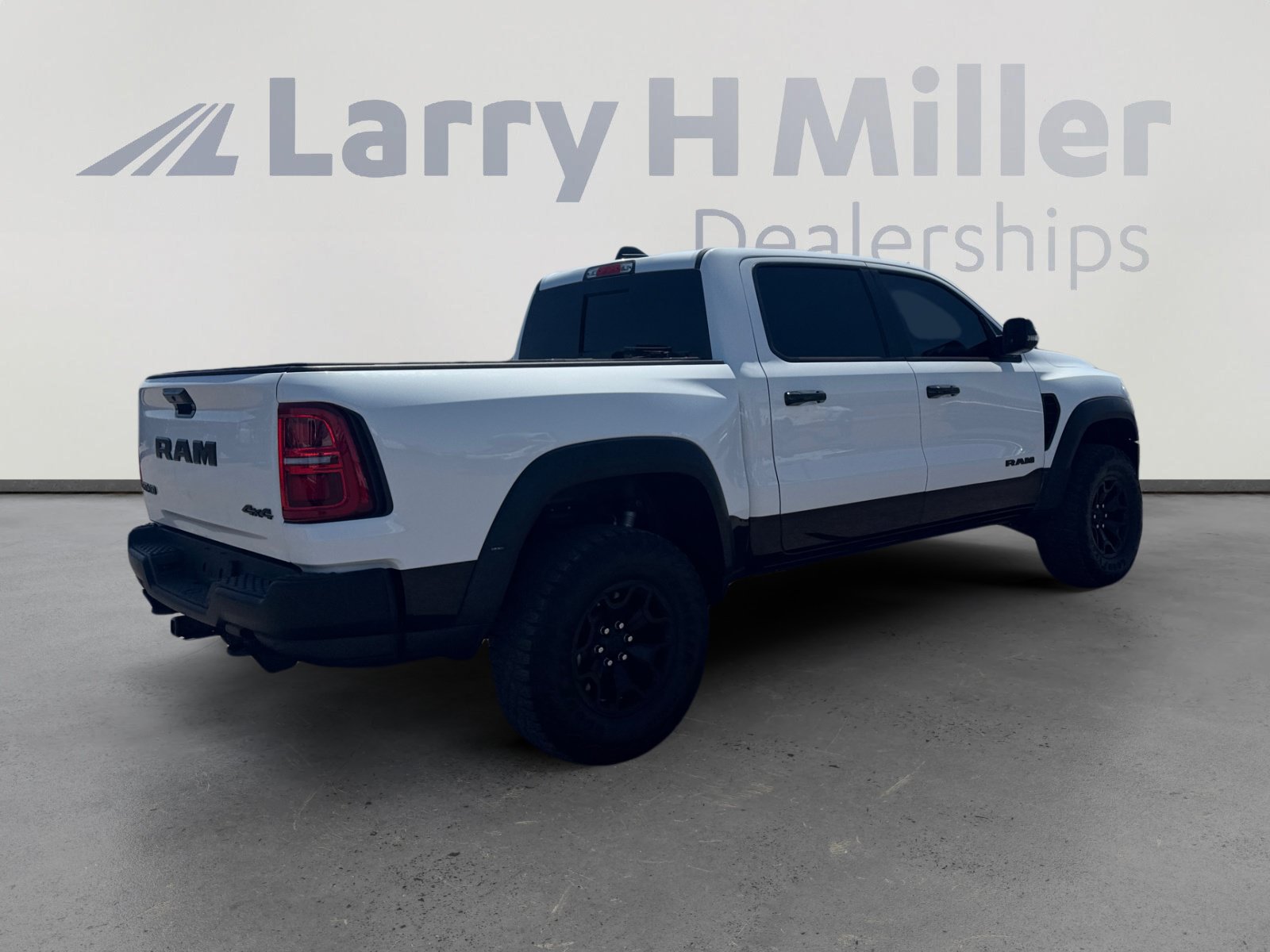 Used 2025 RAM 1500 RHO AWD/4WD image 5
