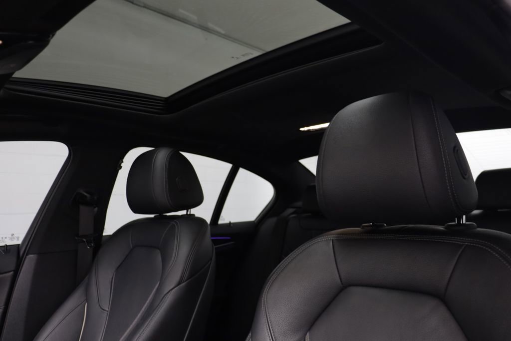 Used 2020 BMW 540i xDrive AWD/4WD image 13