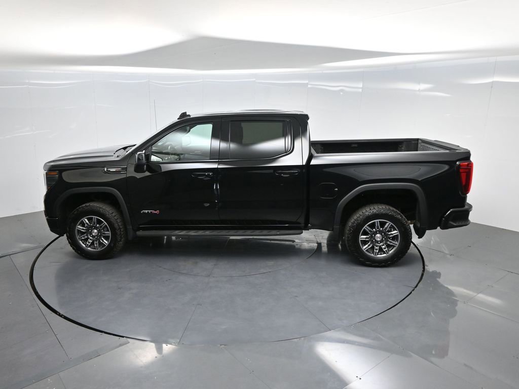 Used 2024 GMC Sierra 1500 AT4 w/ Technology Package AWD/4WD image 61