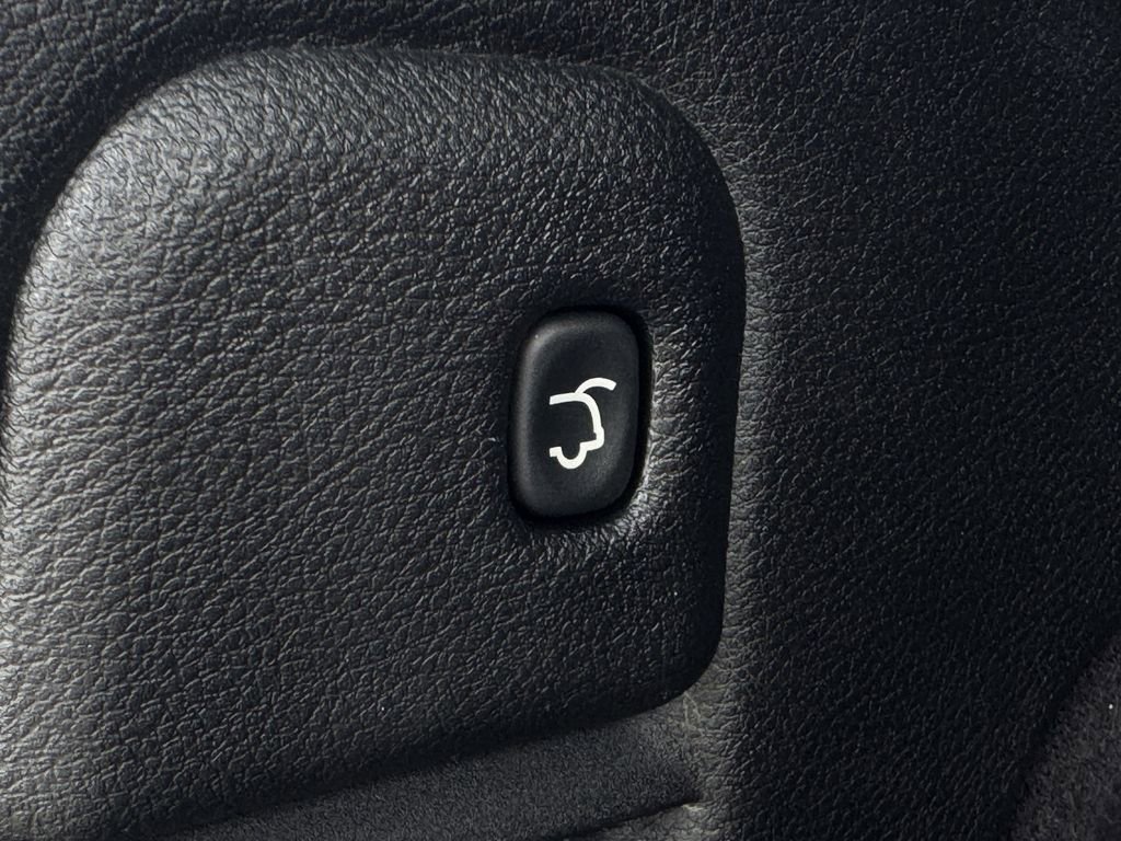 Used 2014 Jeep Grand Cherokee Summit image 32