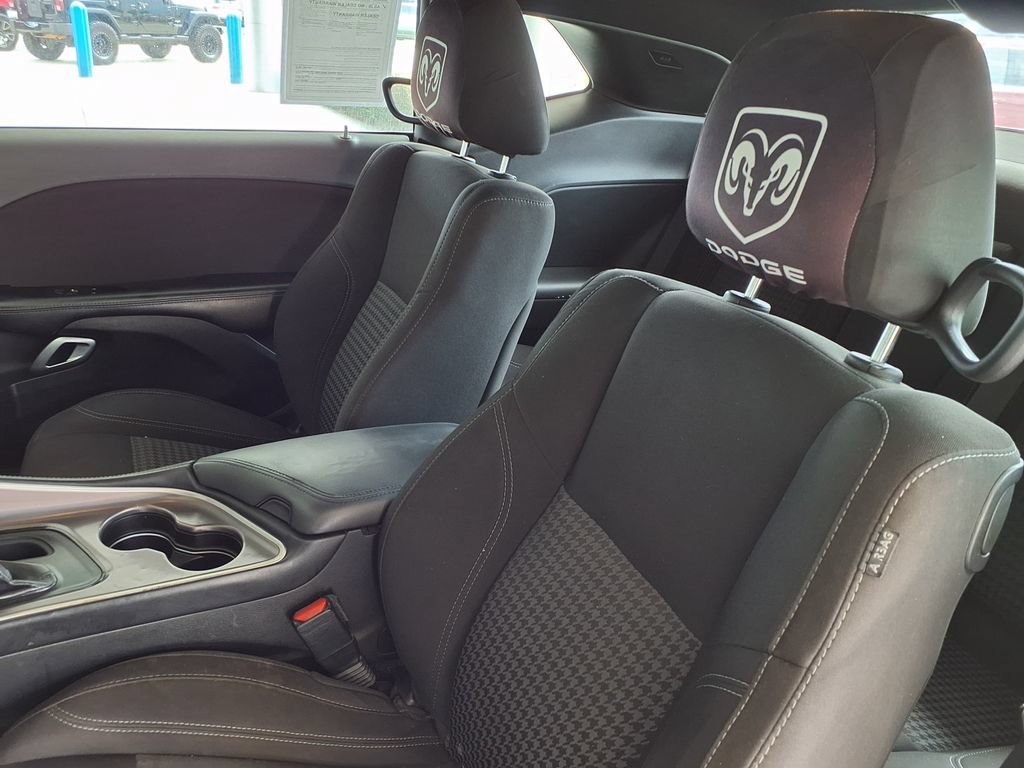 Used 2021 Dodge Challenger SXT RWD image 35
