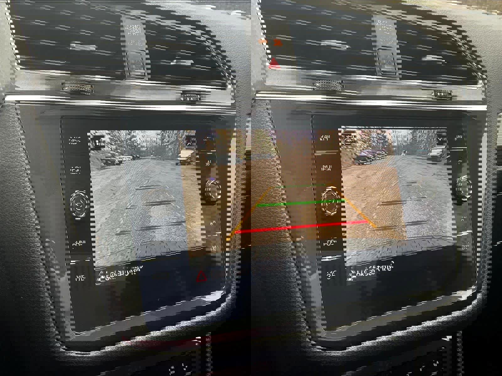 Used 2023 Volkswagen Tiguan SEL R-Line image 19