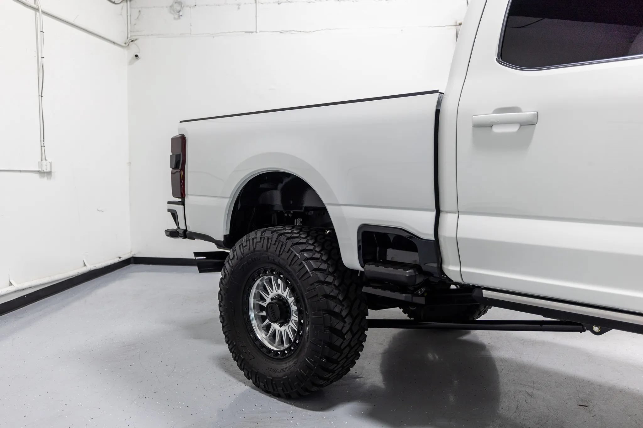 Used 2025 Ford F250 Platinum w/ Platinum Plus Package AWD/4WD image 29