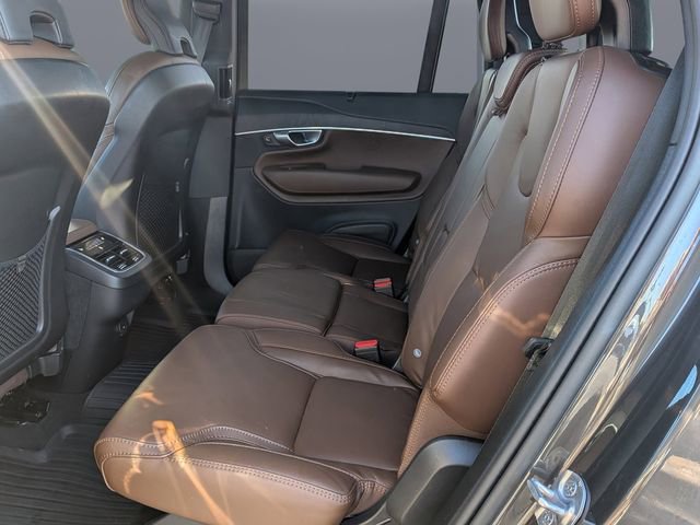 Used 2024 Volvo XC90 B6 Ultimate w/ Protection Package Premier image 12