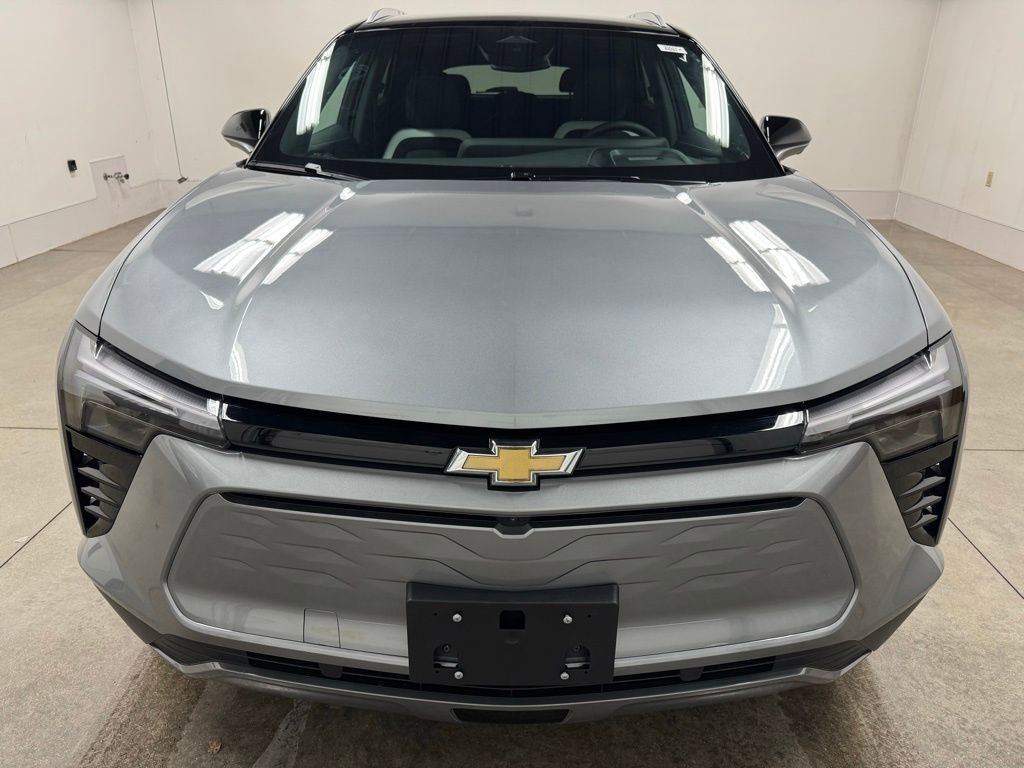 New 2025 Chevrolet Blazer EV LT image 4