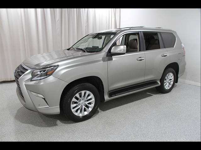 Used 2023 Lexus GX 460 Premium w/ Premium Package AWD/4WD image 3