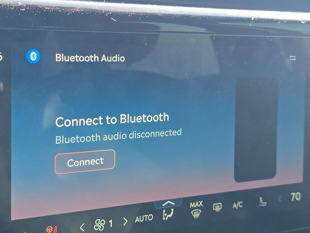 Used 2024 Lincoln Nautilus Reserve w/ Equipment Group 203A image 7