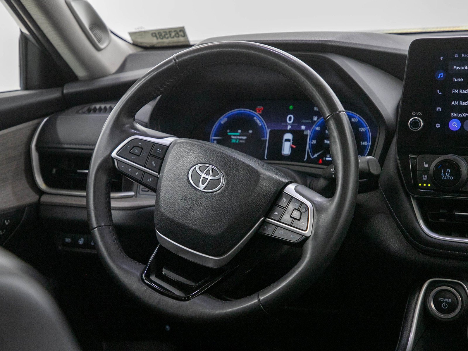 Used 2024 Toyota Grand Highlander AWD Hybrid image 15