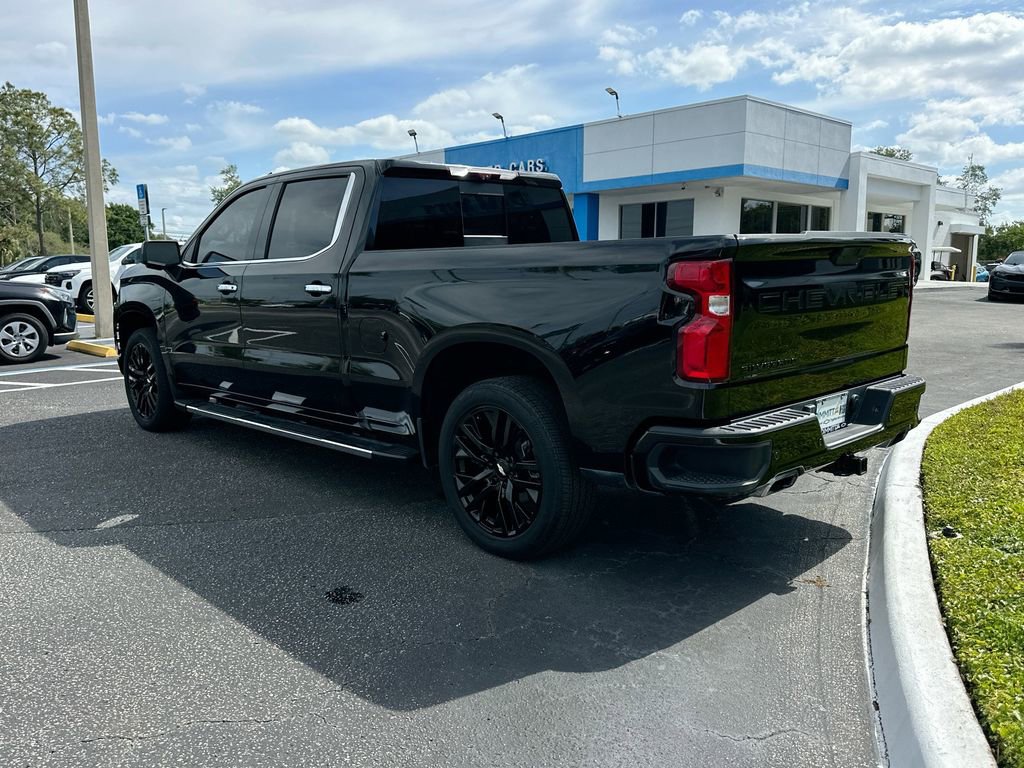 Used 2020 Chevrolet Silverado 1500 High Country w/ Technology Package AWD/4WD image 7