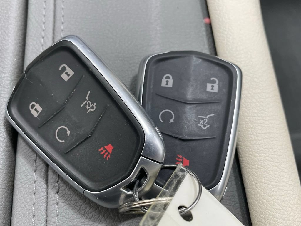 Used 2022 Cadillac XT5 Premium Luxury AWD/4WD image 33