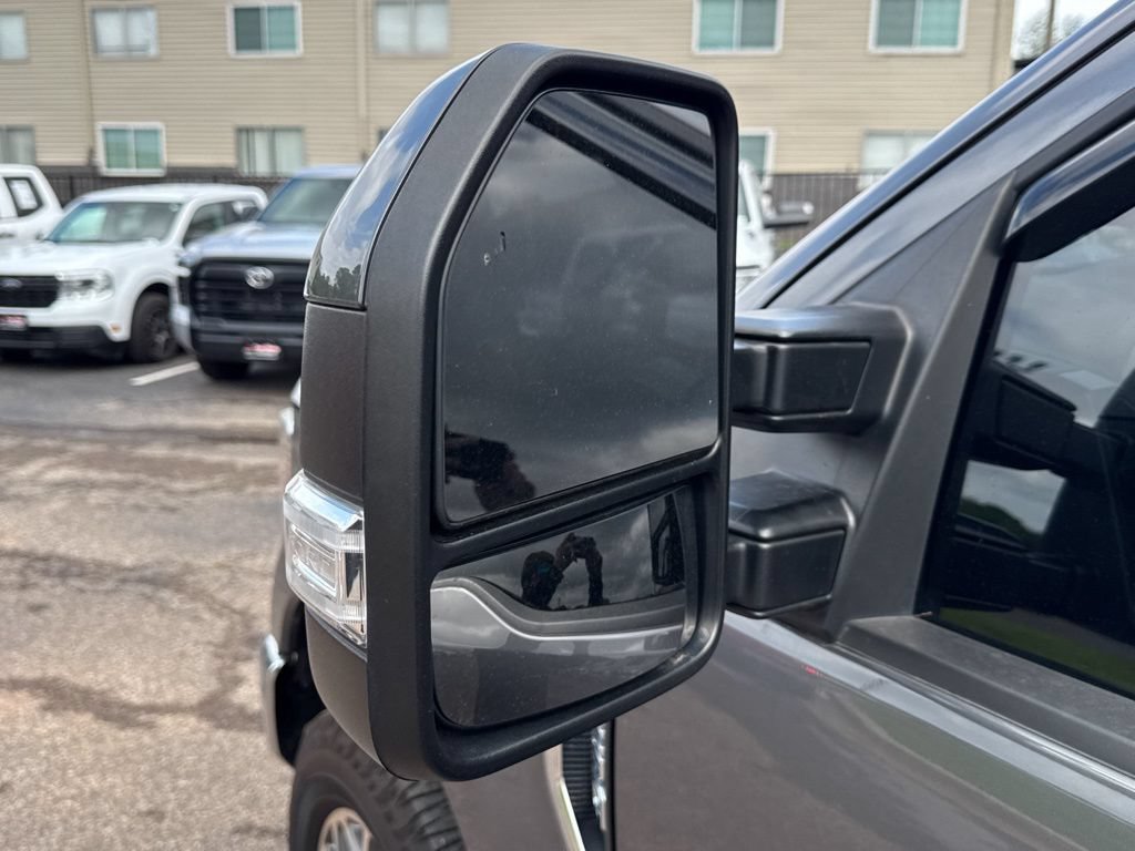 Used 2022 Ford F250 Lariat w/ FX4 Off-Road Package AWD/4WD image 36