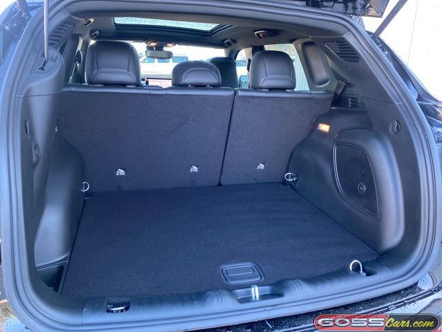 New 2026 Jeep Compass Limited w/ Sun, Sound & Navigation Group image 8