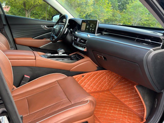 Used 2019 Kia K900 Luxury AWD/4WD image 23