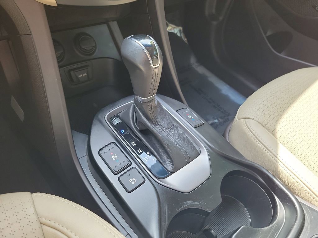 Used 2014 Hyundai Santa Fe Limited w/ Ultimate Package 07 image 34