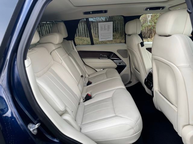 Certified 2023 Land Rover Range Rover SE AWD/4WD image 17