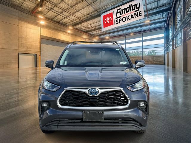 Used 2020 Toyota Highlander XLE image 2