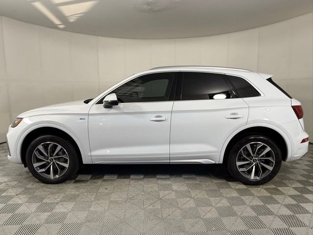 Used 2023 Audi Q5 2.0T Premium Plus w/ Premium Plus Package video 3