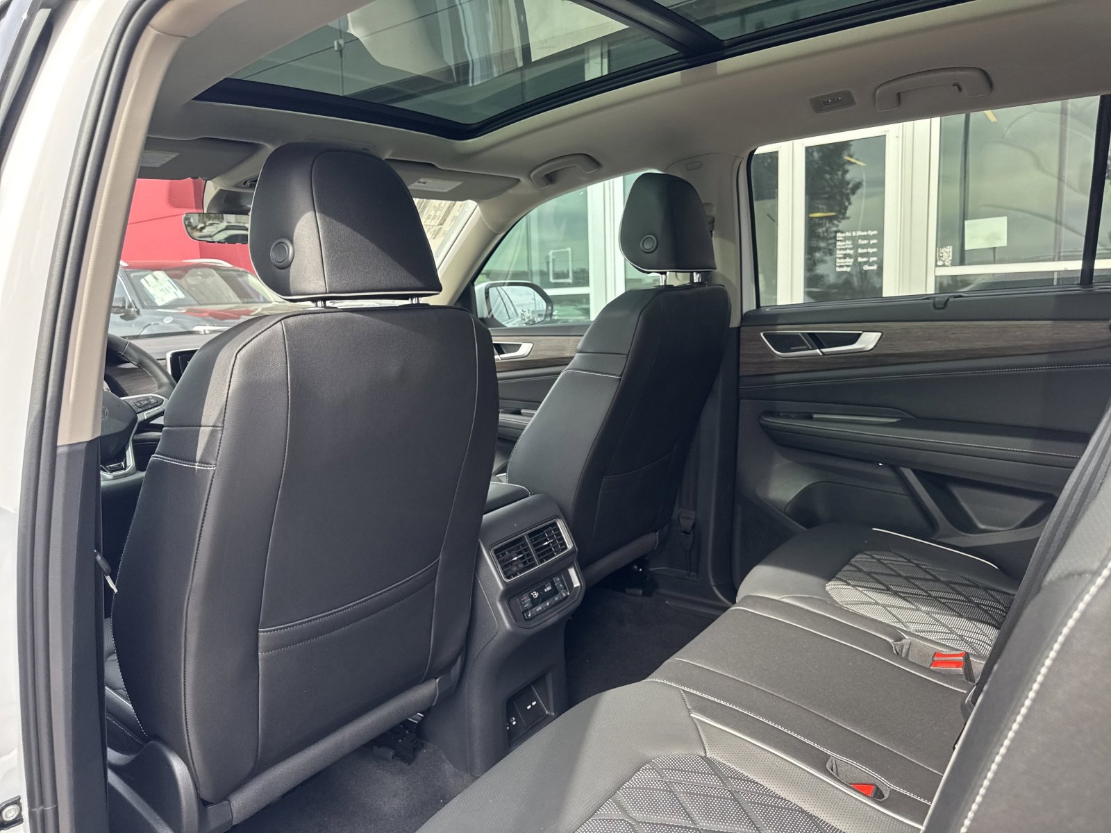 New 2026 Volkswagen Atlas SEL Premium R-Line image 22