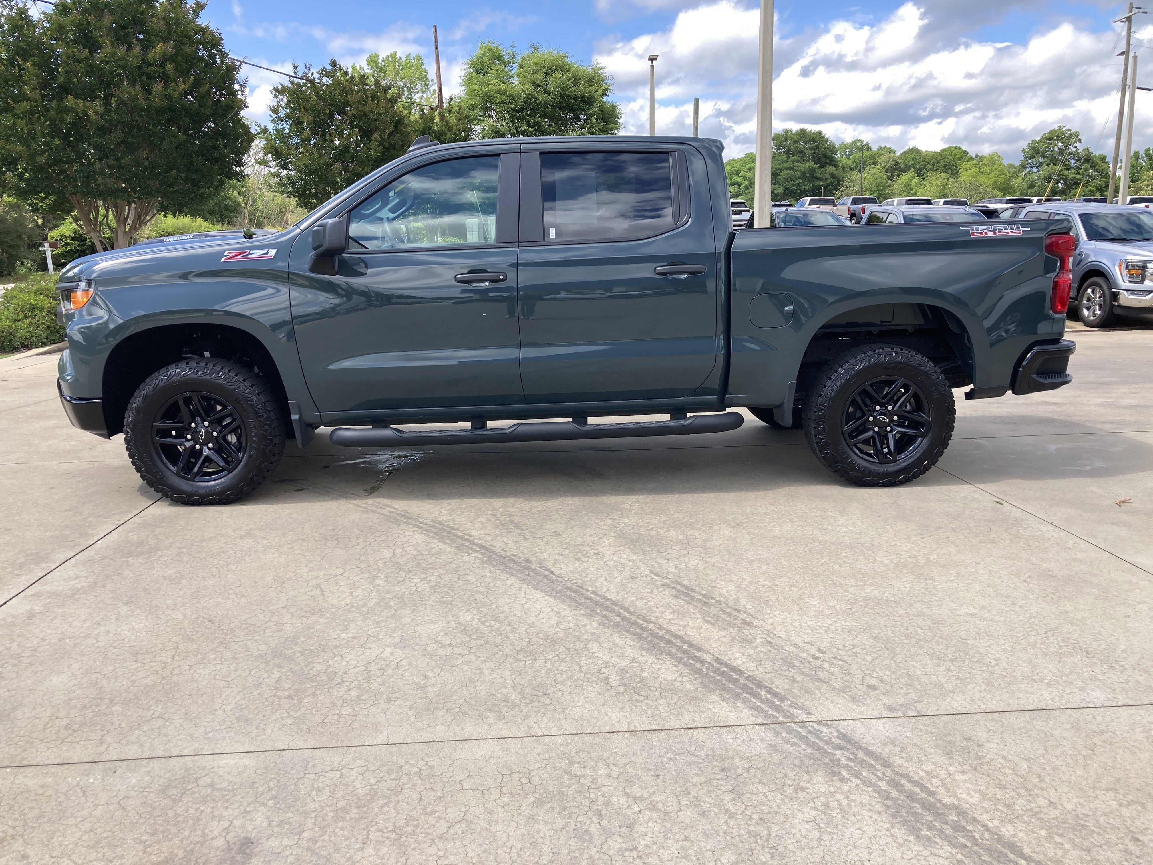 Certified 2026 Chevrolet Silverado 1500 Custom Trail Boss AWD/4WD image 9