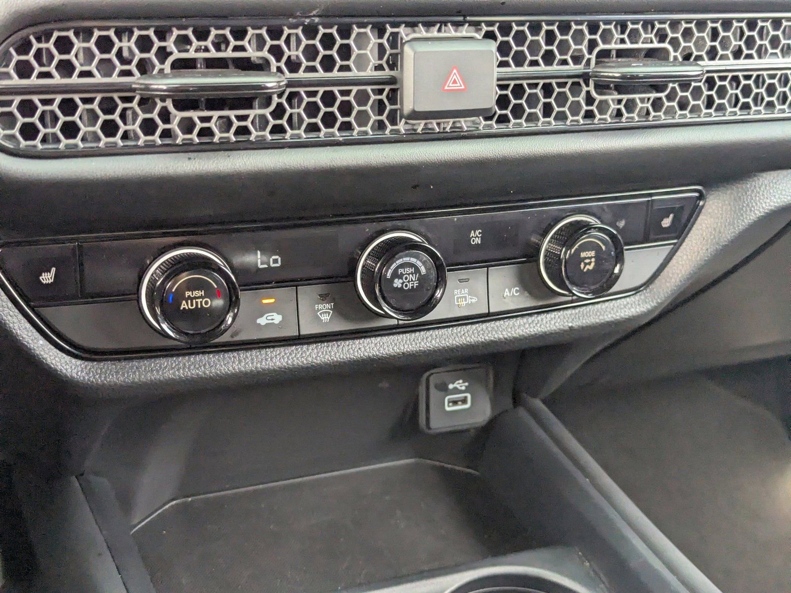 Used 2024 Honda HR-V Sport image 29