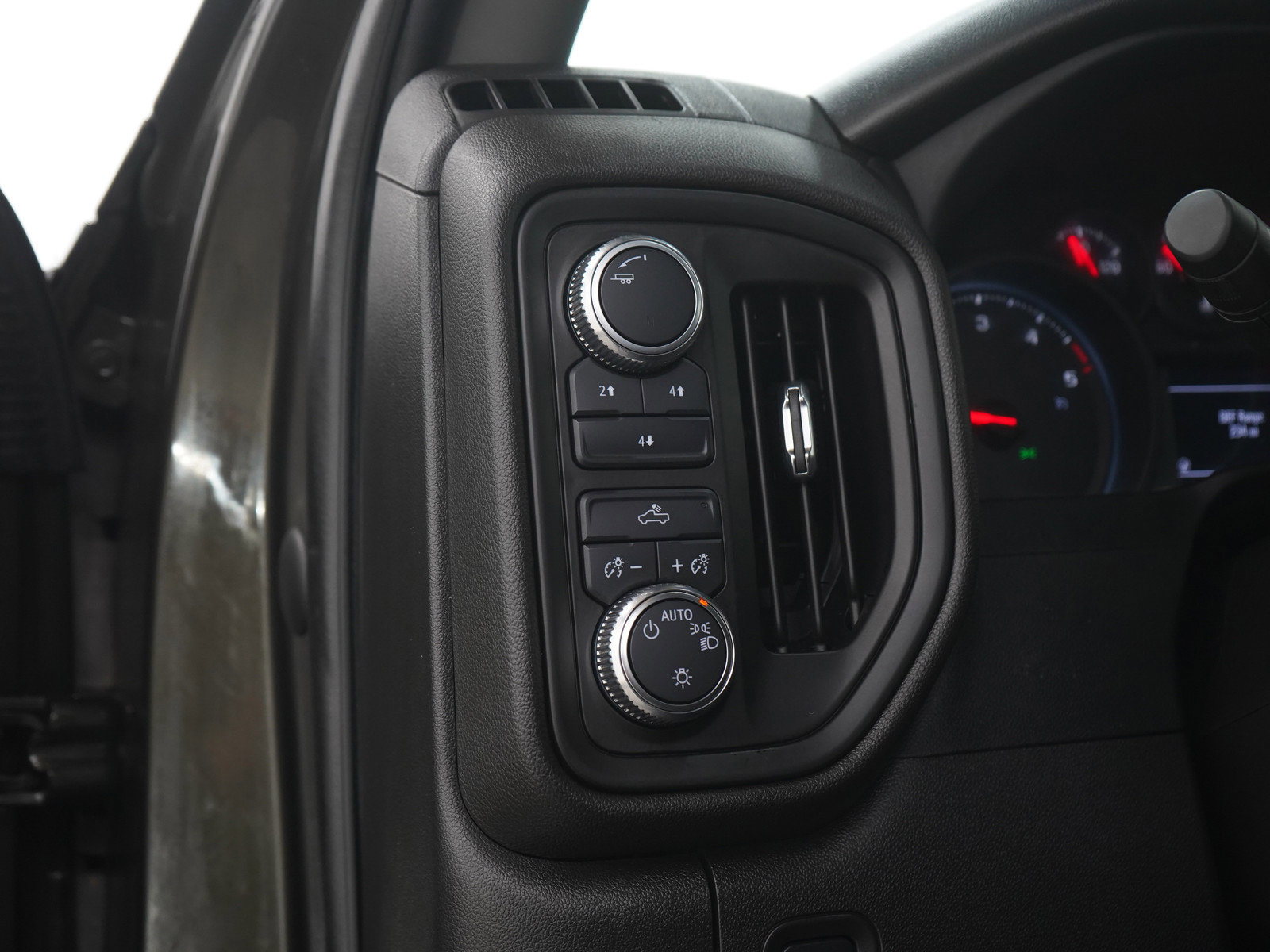 Used 2023 GMC Sierra 3500 Pro w/ Convenience Package AWD/4WD image 16