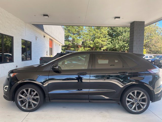 Used 2016 Ford Edge Sport w/ Equipment Group 401A AWD/4WD image 9