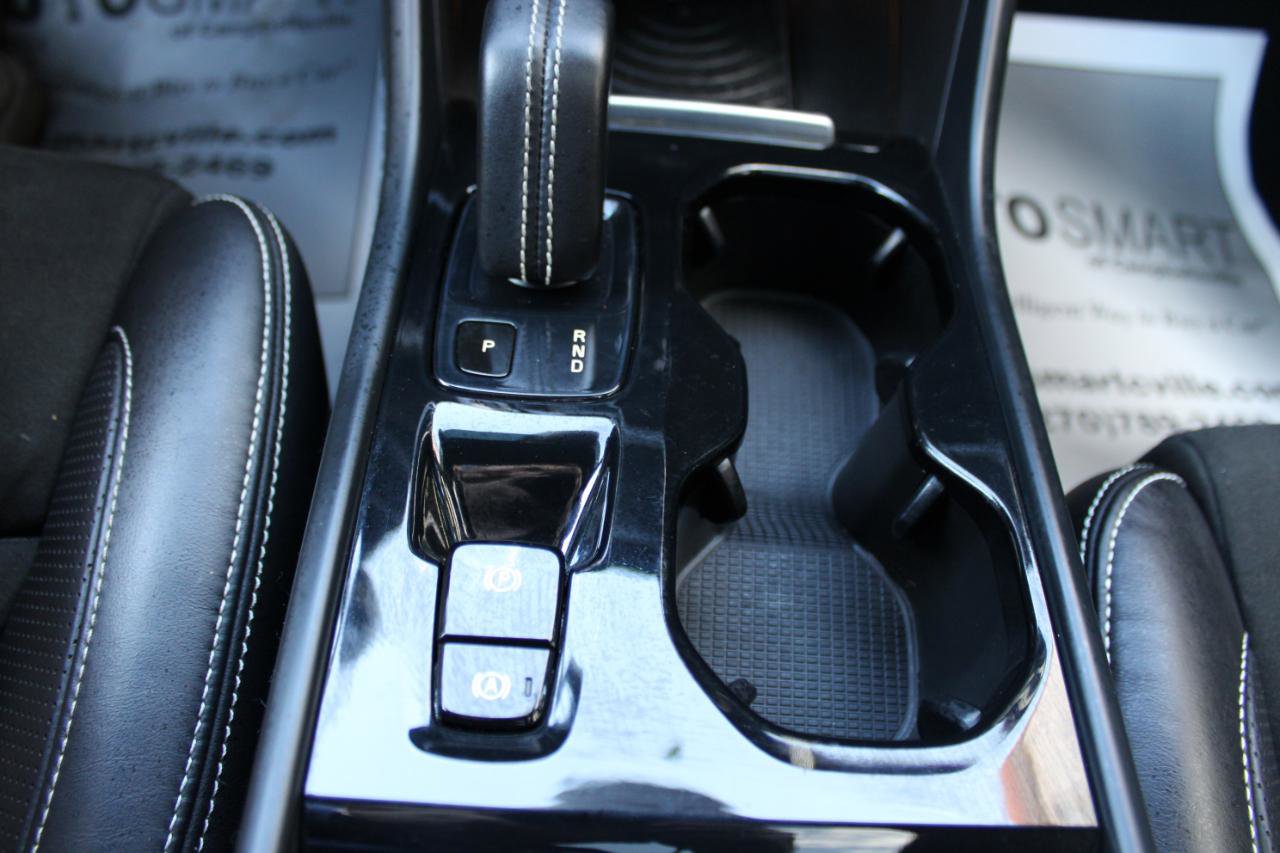 Used 2019 Volvo XC40 T5 R-Design image 26