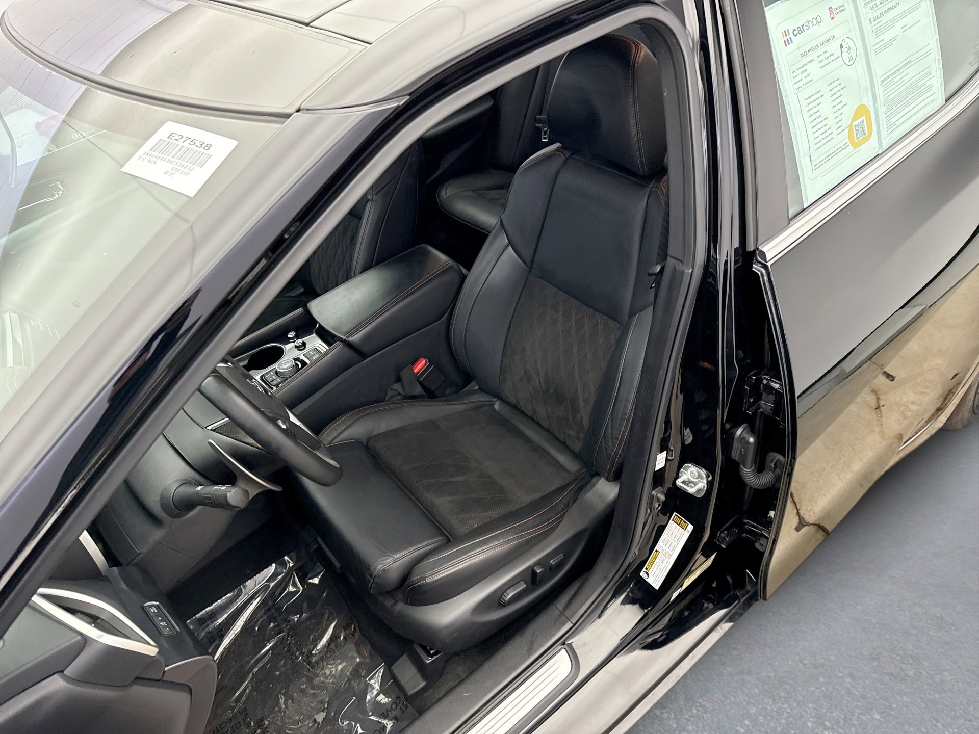 Used 2022 Nissan Maxima SR w/ Sport Mat Group image 11