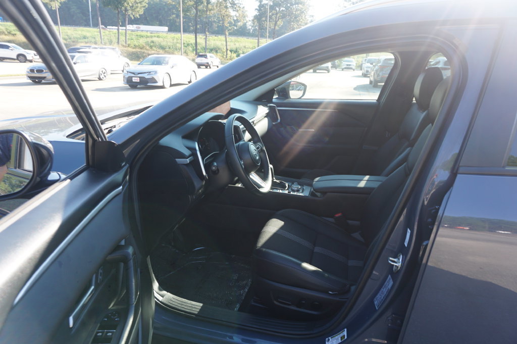 Used 2024 MAZDA CX-50 AWD 2.5 S w/ Premium Package image 2