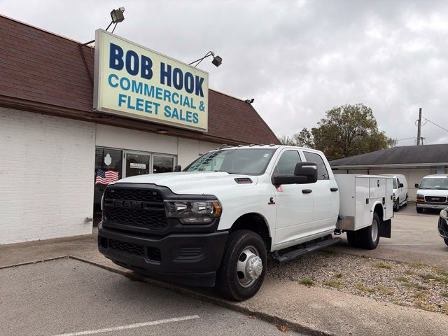 Used 2024 RAM 3500 Tradesman w/ Max Tow Package AWD/4WD image 1