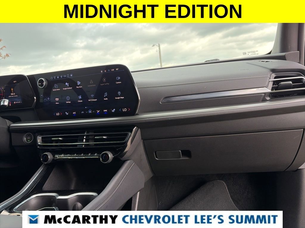 Used 2024 Chevrolet Traverse LS w/ Midnight/Sport Edition image 30