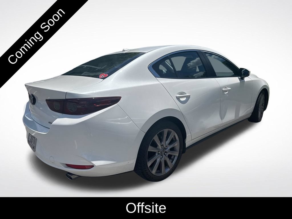 Used 2019 MAZDA MAZDA3 Sedan FWD image 5