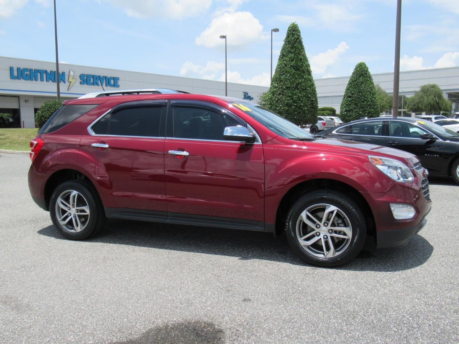 Used 2016 Chevrolet Equinox LTZ w/ Enhanced Convenience Package FWD image 2