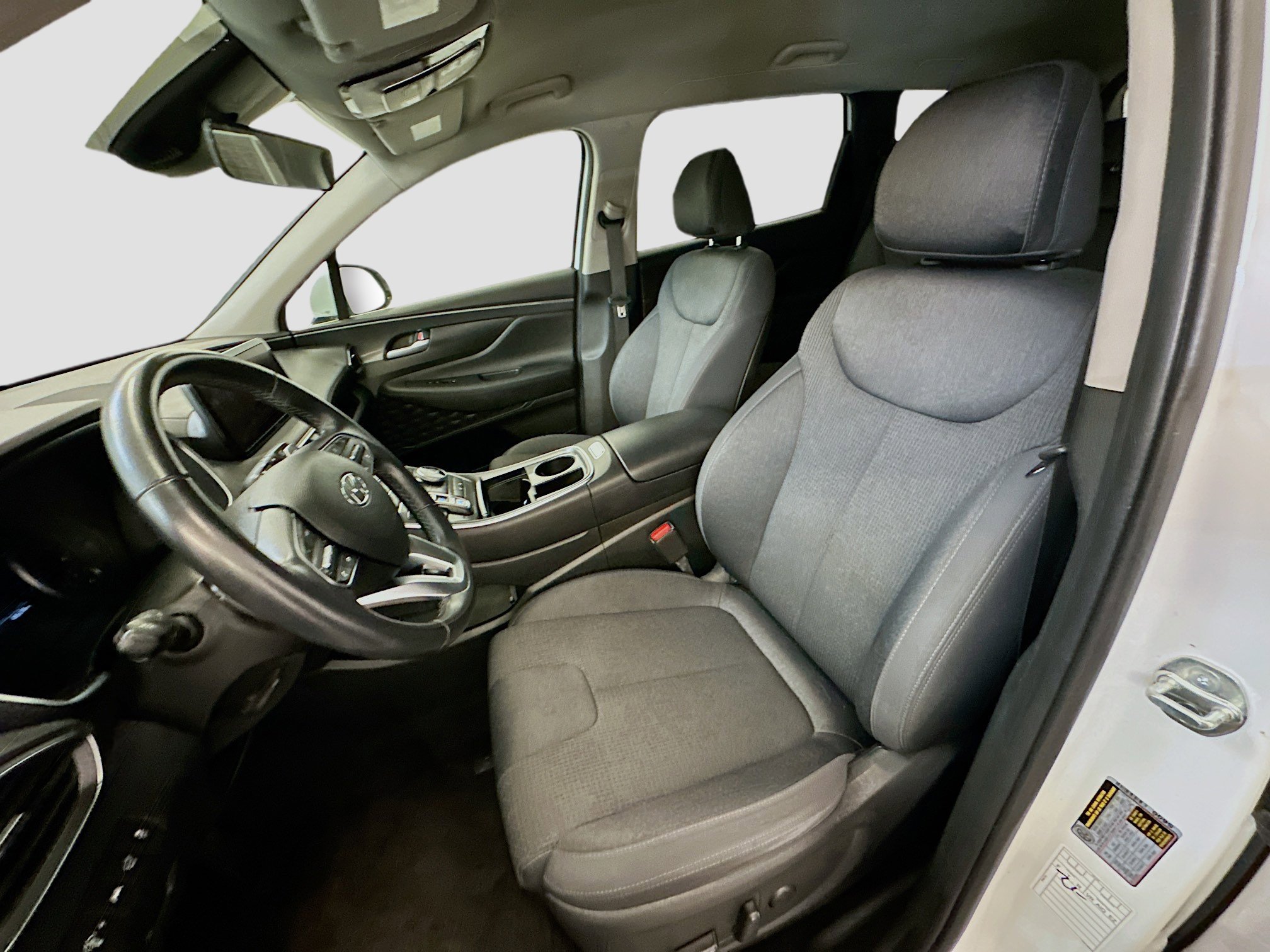 Used 2023 Hyundai Santa Fe SEL image 13