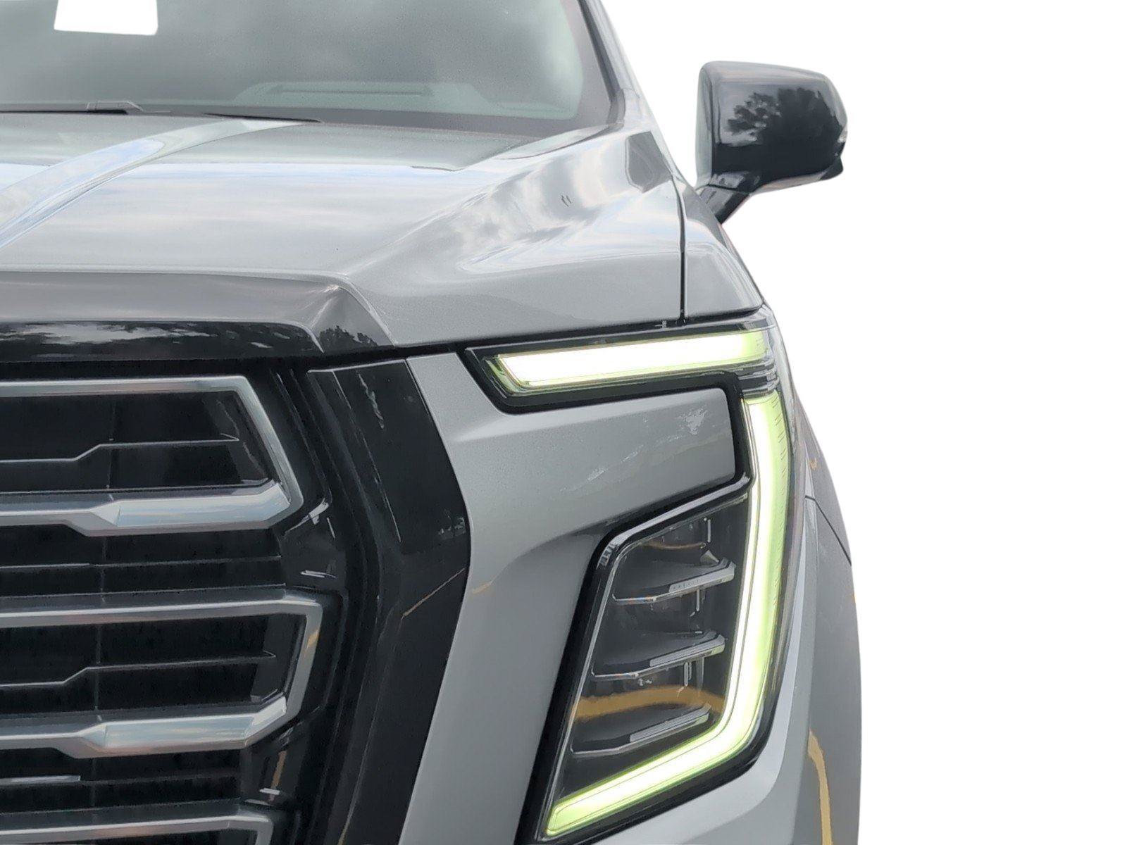 New 2026 GMC Yukon XL AT4 w/ AT4 Premium Plus Package AWD/4WD image 12