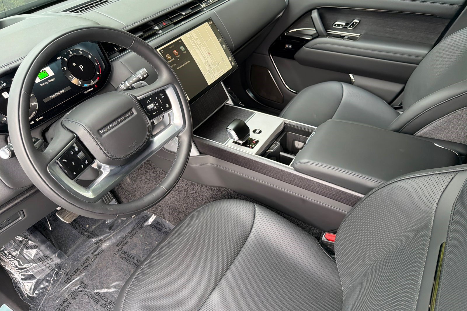New 2026 Land Rover Range Rover SV AWD/4WD image 4