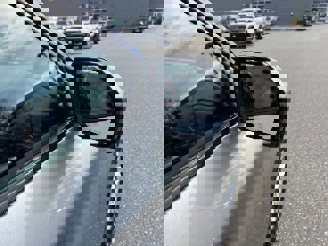 Certified 2022 Ford Explorer XLT w/ Equipment Group 202A image 36