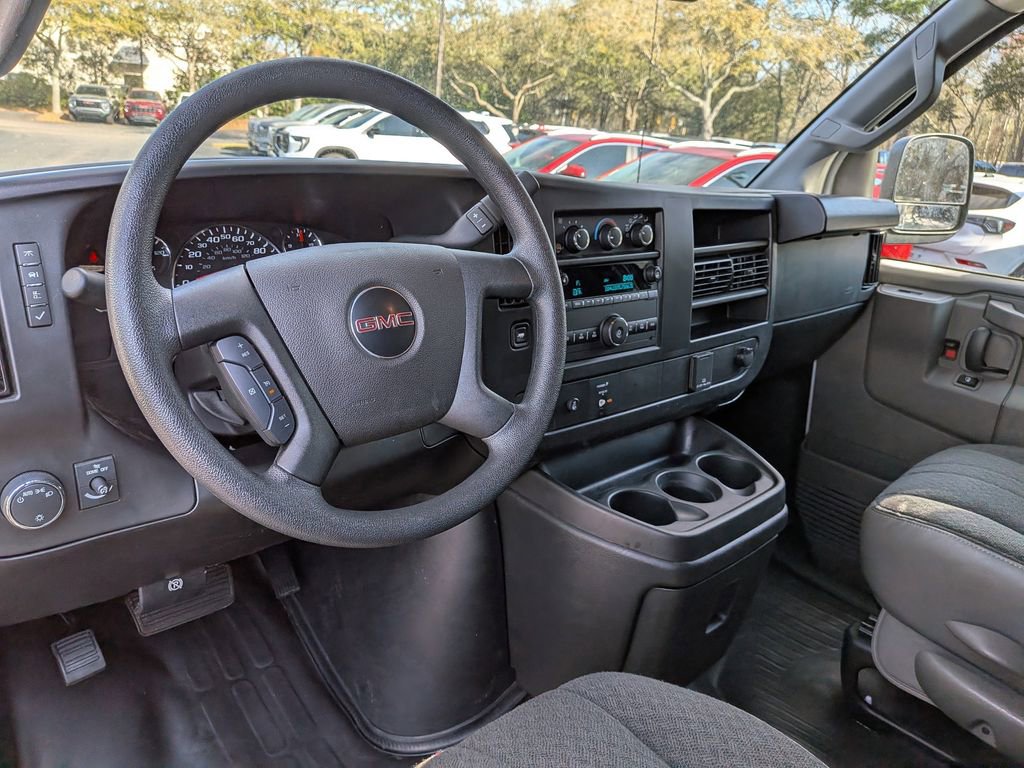 Used 2024 GMC Savana 2500 w/ Driver Convenience Package image 14