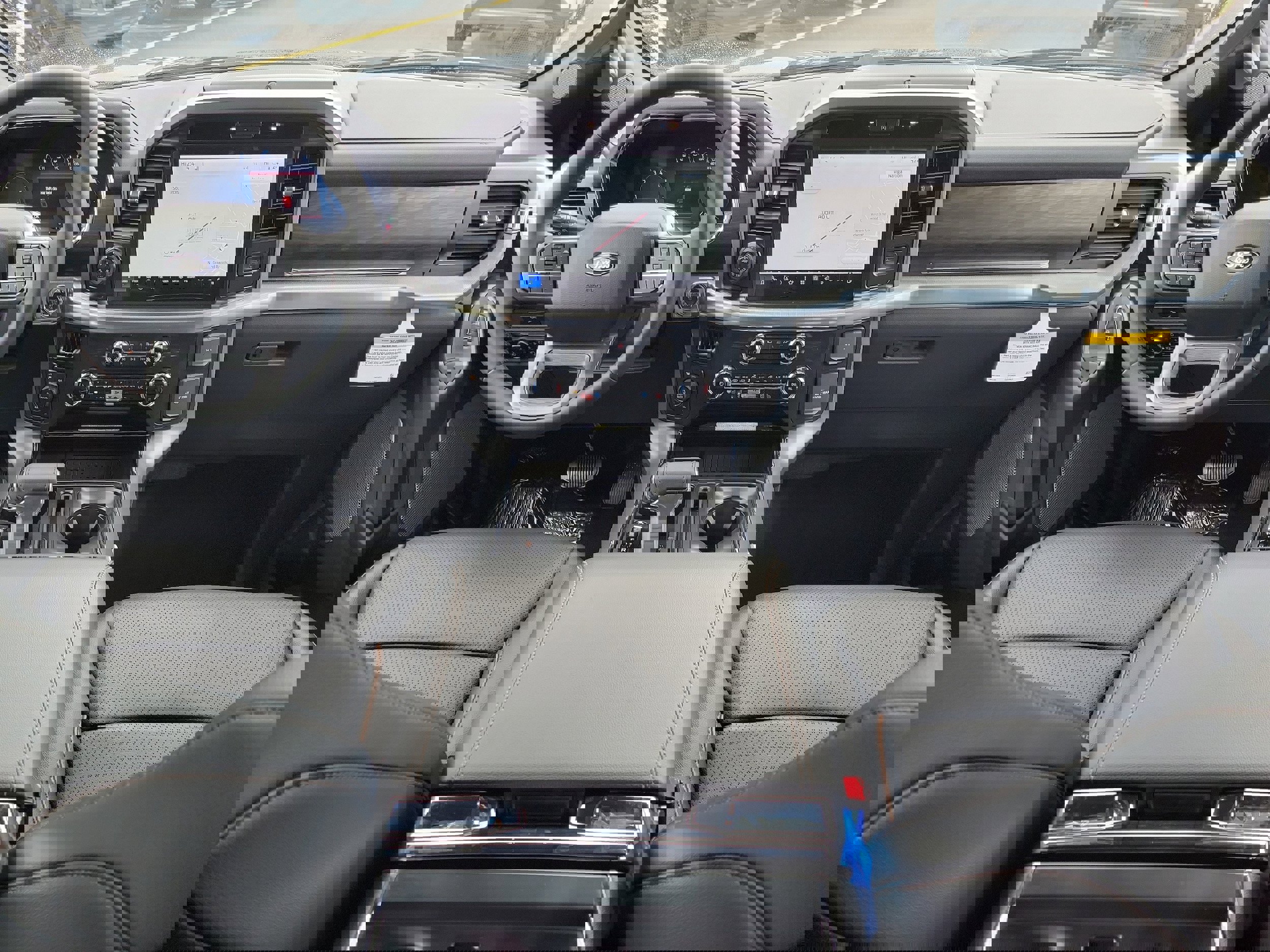 New 2026 Ford F150 Lariat w/ Equipment Group 502A High image 13